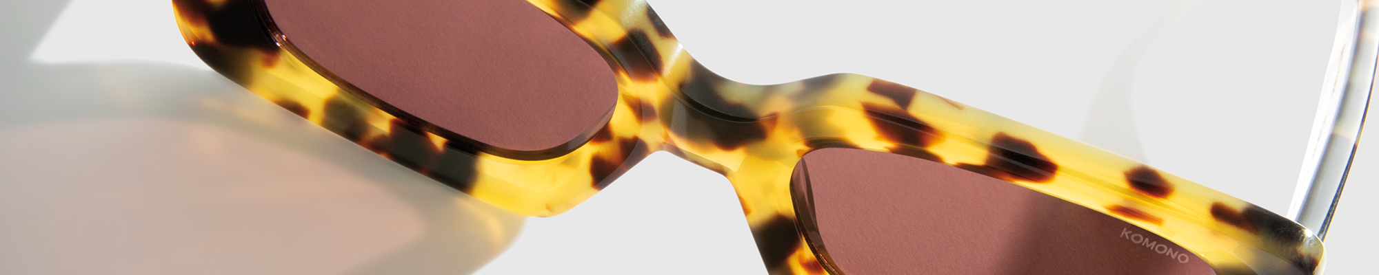 KOM-S9750---O-Cavee---Product-Still---SS23