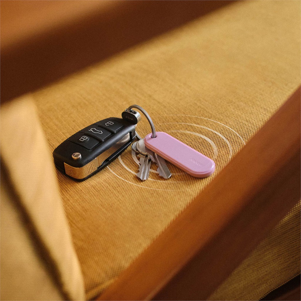 Universal Tracker