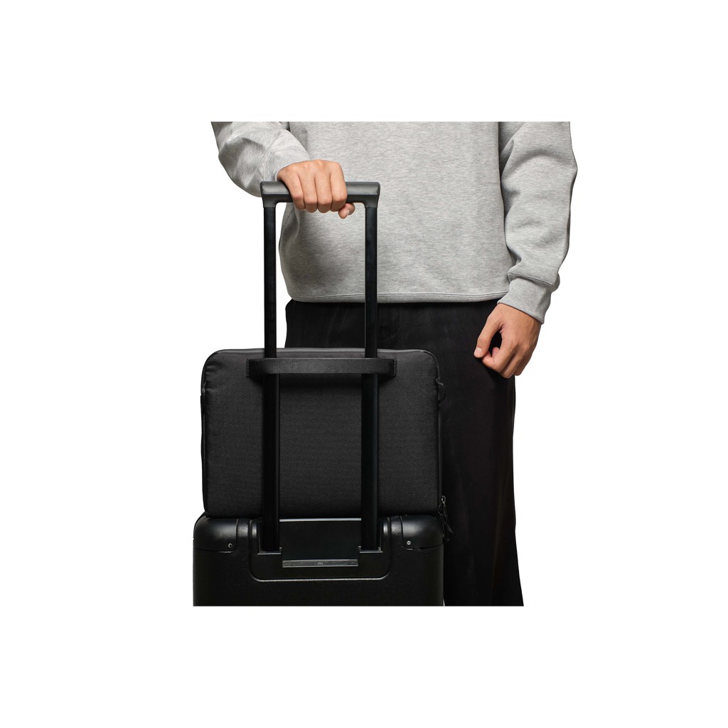 Essentials Laptop Sleeve 14"