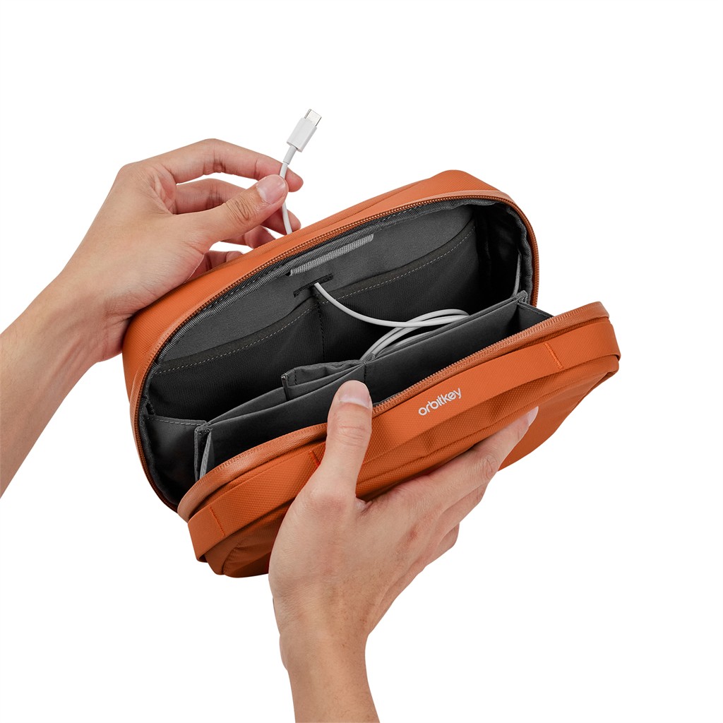 2-in-1 Tech Pouch